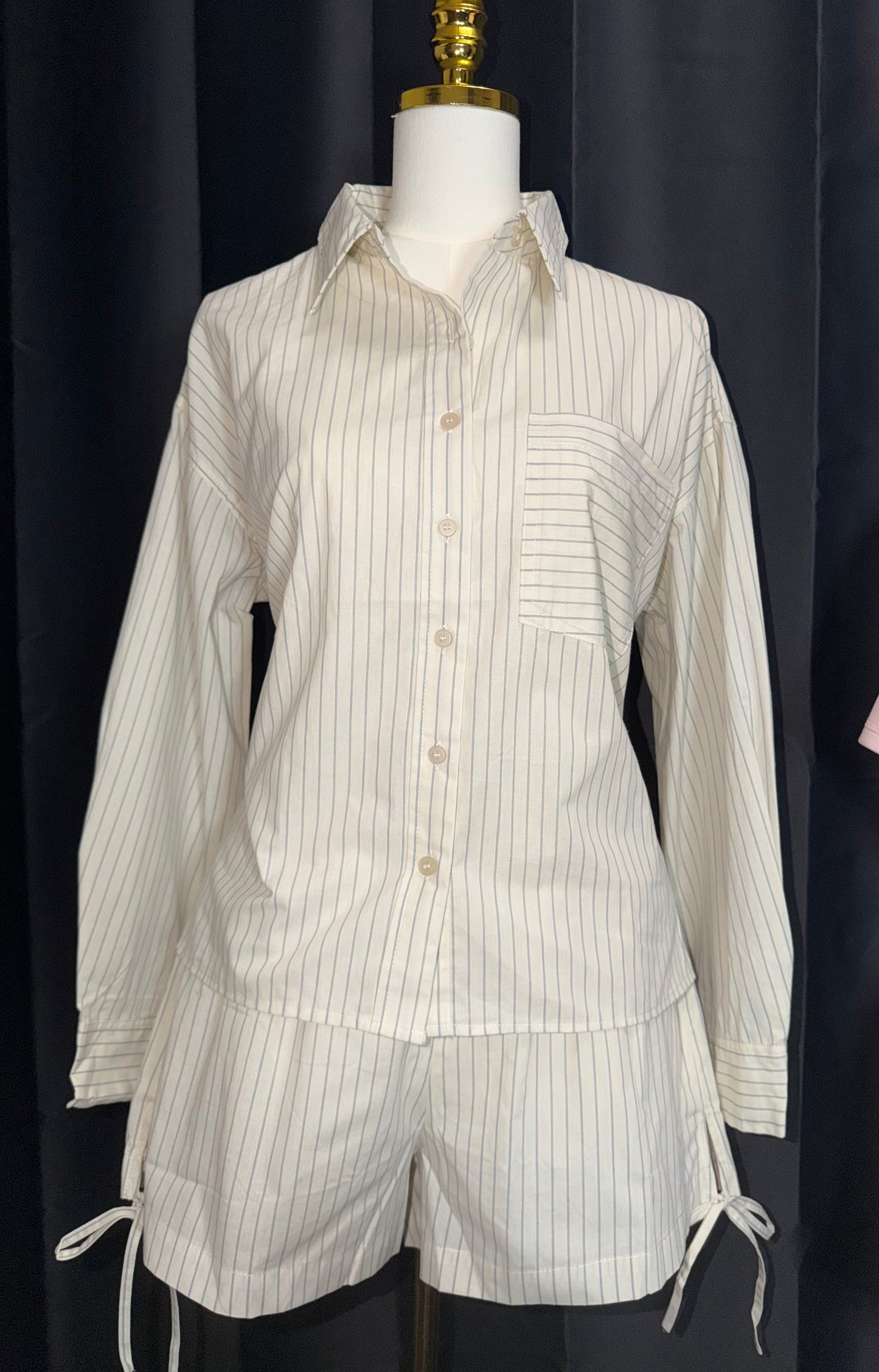 Set Fresco De Rayas Beige- Camisa y Short Chic